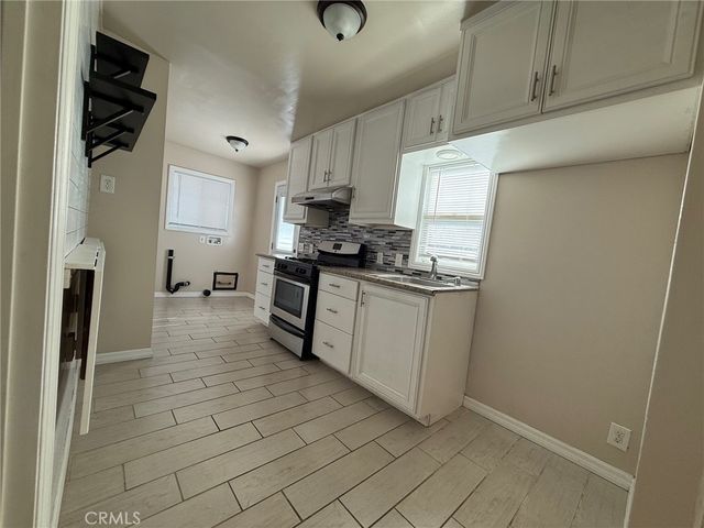 294 Linda Rosa Ave, Pasadena, CA 91107