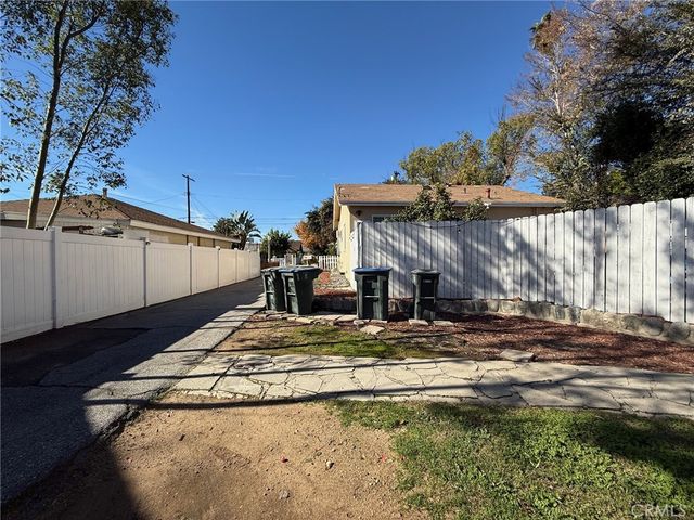 294 Linda Rosa Ave, Pasadena, CA 91107
