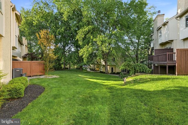 1606 CHANTICLEER, Cherry Hill, NJ 08003