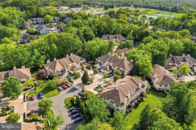 1606 CHANTICLEER, Cherry Hill, NJ 08003