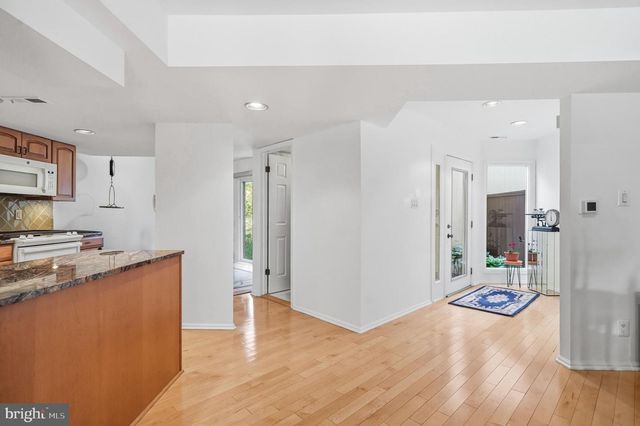 1606 CHANTICLEER, Cherry Hill, NJ 08003