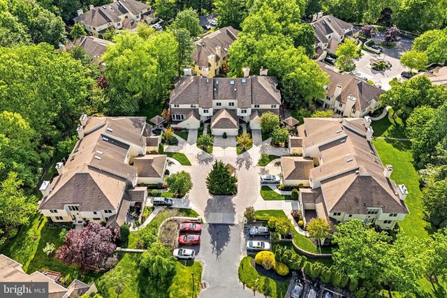 1606 CHANTICLEER, Cherry Hill, NJ 08003