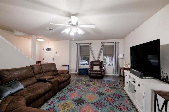 938 Magnolia Summit, San Antonio, TX 78251