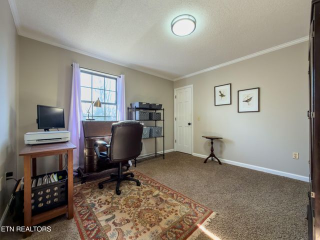 232 Creekwood Drive, Madisonville, TN 37354