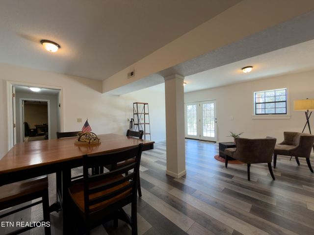 232 Creekwood Drive, Madisonville, TN 37354