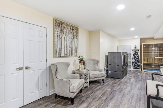 8432 Tartan Fields Drive, Dublin, OH 43017