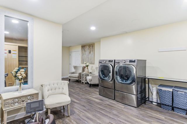 8432 Tartan Fields Drive, Dublin, OH 43017