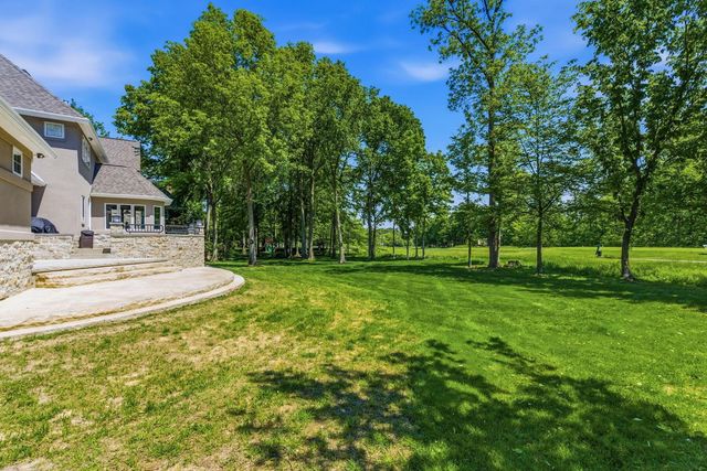 8432 Tartan Fields Drive, Dublin, OH 43017