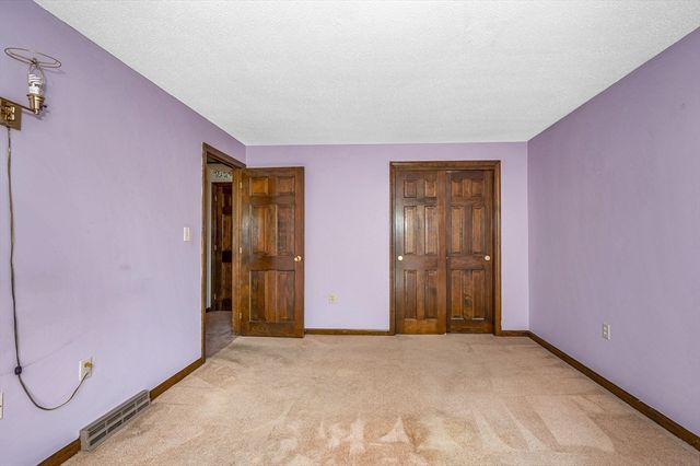 241 Broadway Rd 50, Dracut, MA 01826