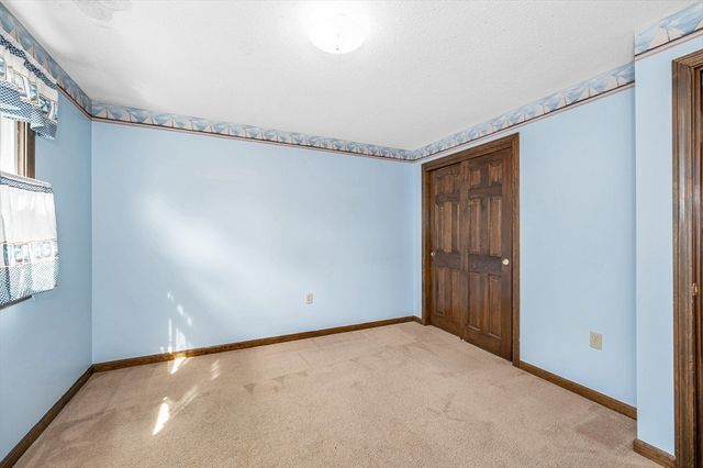 241 Broadway Rd 50, Dracut, MA 01826