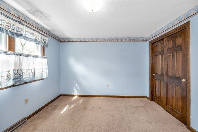 241 Broadway Rd 50, Dracut, MA 01826