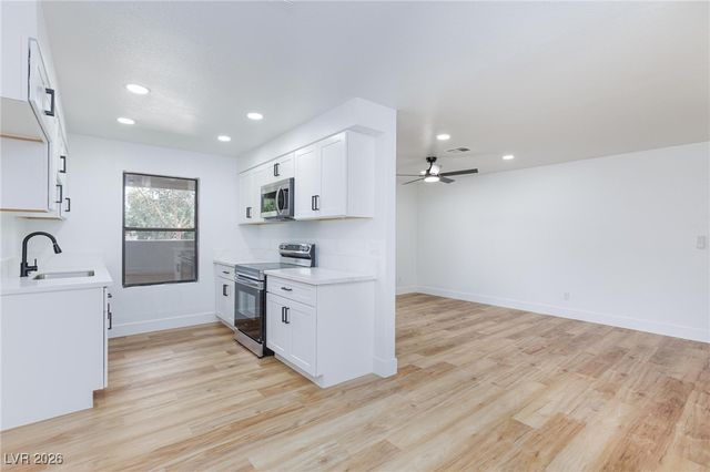 2451 North Rainbow Boulevard 1058, Las Vegas, NV 89108