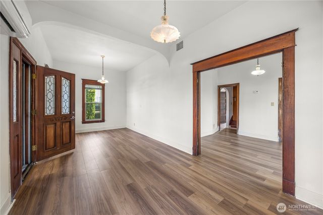 1624 Wright Avenue, Sumner, WA 98390