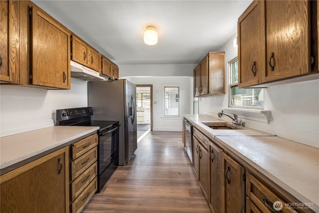 1624 Wright Avenue, Sumner, WA 98390