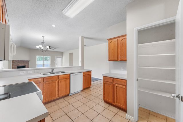 1422 Fairfield Drive, Forney, TX 75126