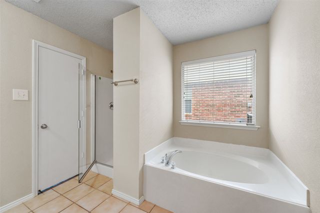 1422 Fairfield Drive, Forney, TX 75126