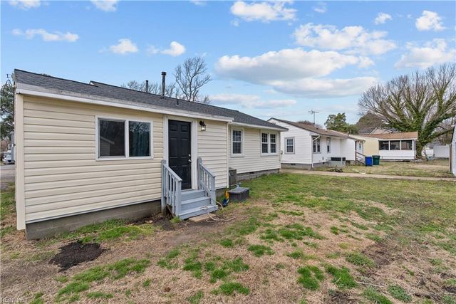 6006 Old AVE, Newport News, VA 23605