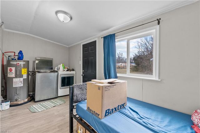 6006 Old AVE, Newport News, VA 23605