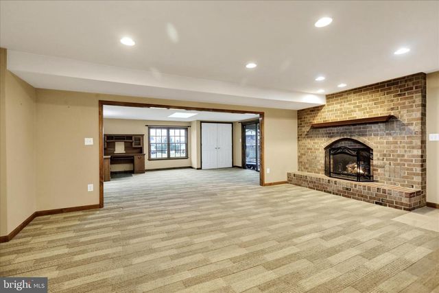 2476 WILSON ST, Reading, PA 19605