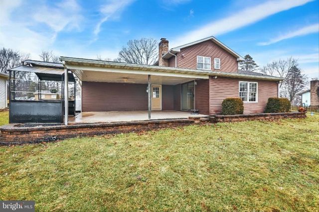 2476 WILSON ST, Reading, PA 19605