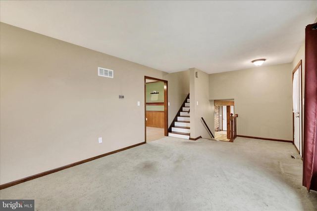 2476 WILSON ST, Reading, PA 19605