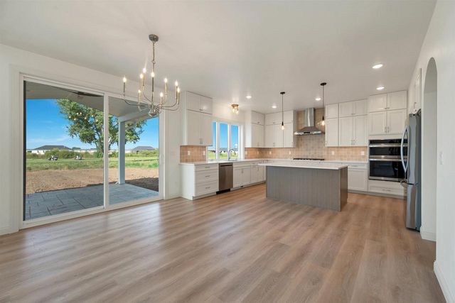 122 BECKERAE COURT, Wrightstown, WI 54180