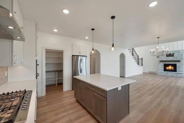122 BECKERAE COURT, Wrightstown, WI 54180