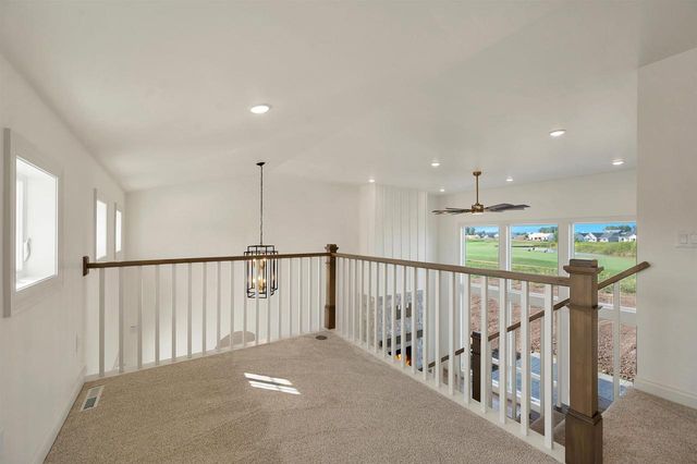 122 BECKERAE COURT, Wrightstown, WI 54180