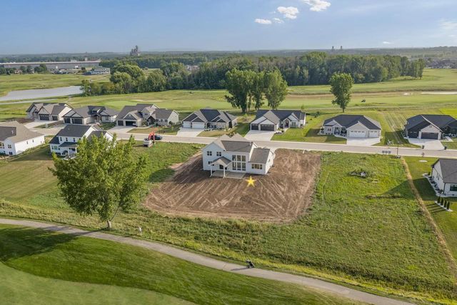122 BECKERAE COURT, Wrightstown, WI 54180