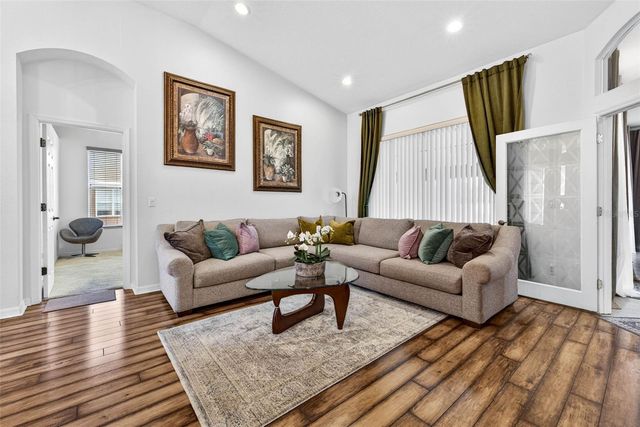 1923 RUTHERFORD DRIVE, Dover, FL 33527