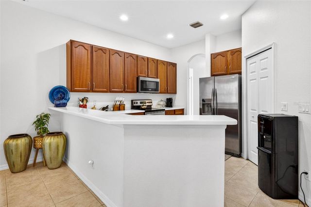 1923 RUTHERFORD DRIVE, Dover, FL 33527