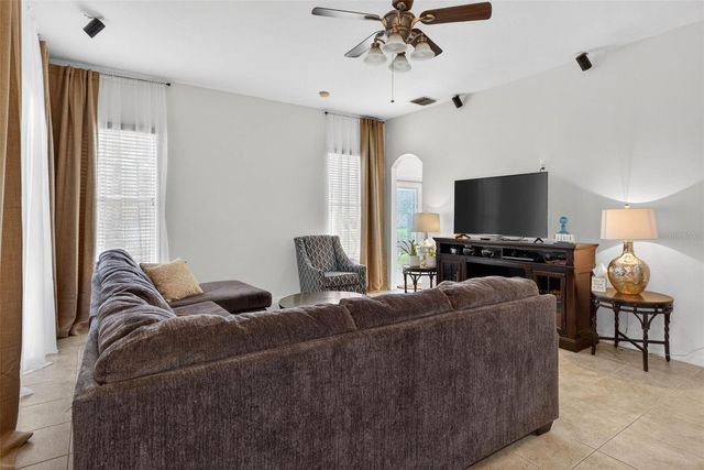 1923 RUTHERFORD DRIVE, Dover, FL 33527