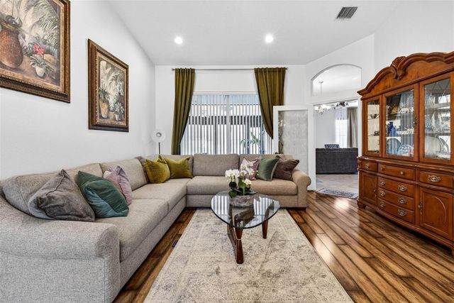 1923 RUTHERFORD DRIVE, Dover, FL 33527