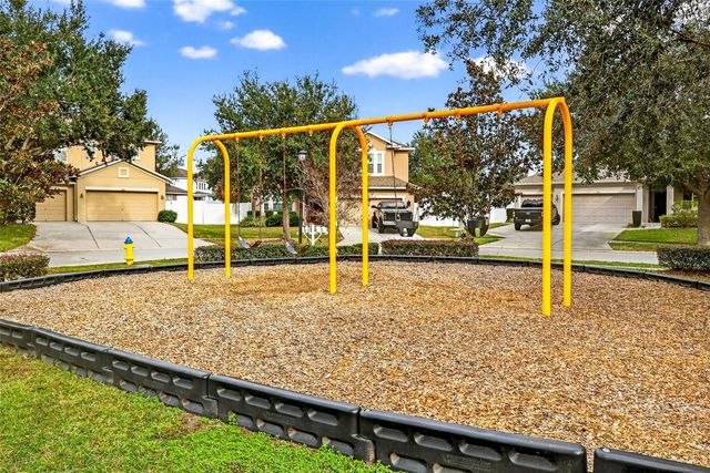 1923 RUTHERFORD DRIVE, Dover, FL 33527