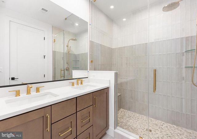 8618 ERDEM PL, Chevy Chase, MD 20815