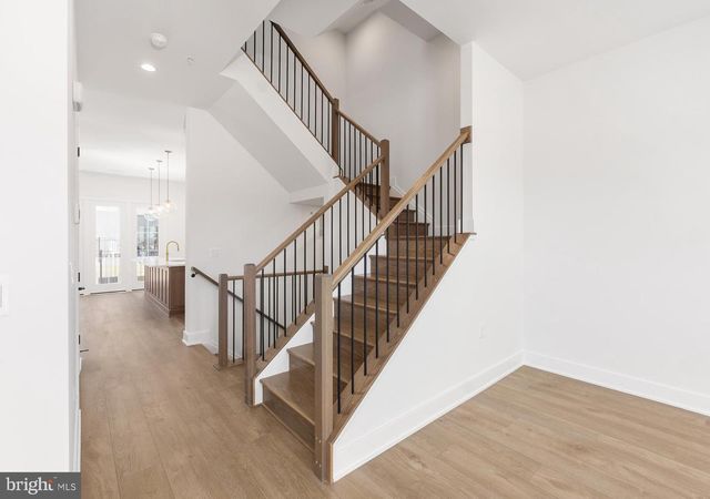 8618 ERDEM PL, Chevy Chase, MD 20815