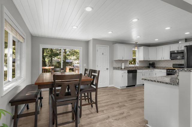 731 123rd Avenue NW, Coon Rapids, MN 55448