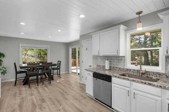 731 123rd Avenue NW, Coon Rapids, MN 55448