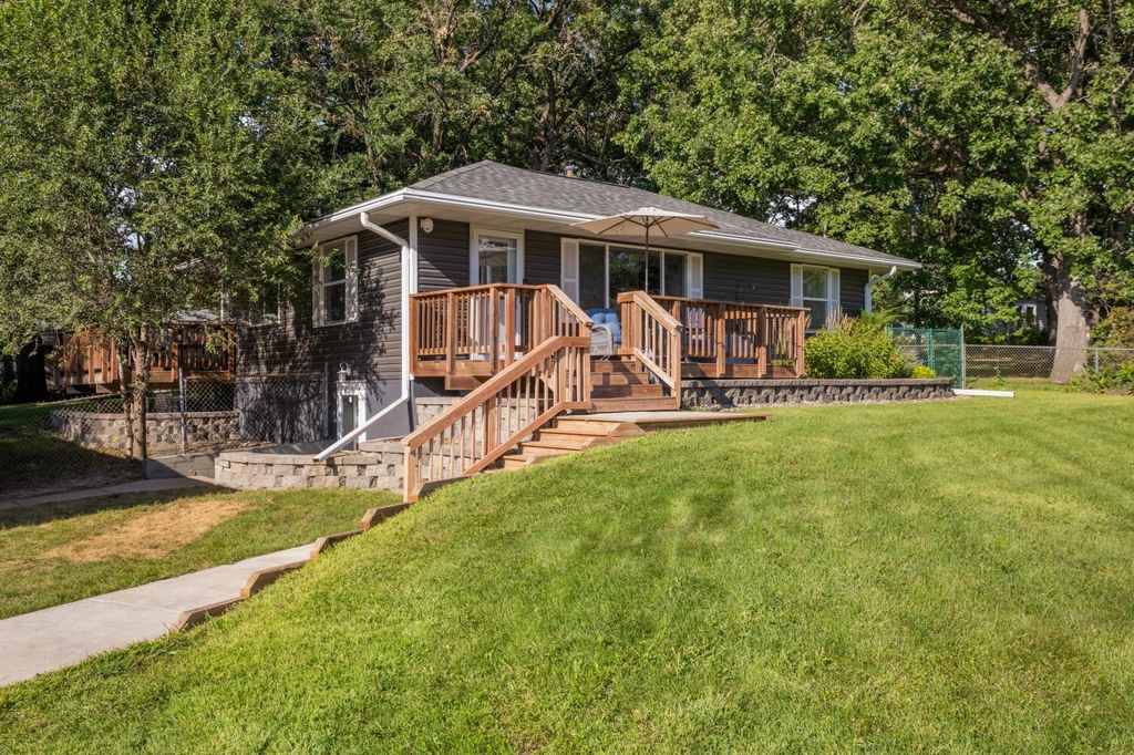 731 123rd Avenue NW, Coon Rapids, MN 55448 — photo 2