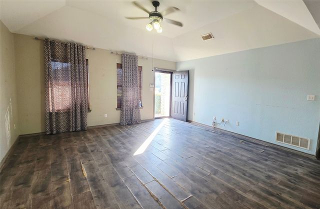 2015 Sandi Lane, Sachse, TX 75048