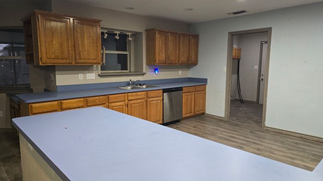 2015 Sandi Lane, Sachse, TX 75048