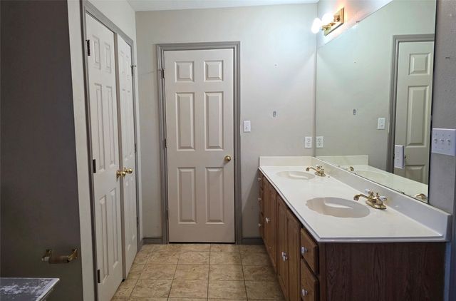 2015 Sandi Lane, Sachse, TX 75048