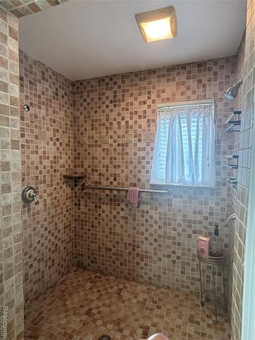 7129 Parkridge Parkway, Swartz Creek, MI 48473