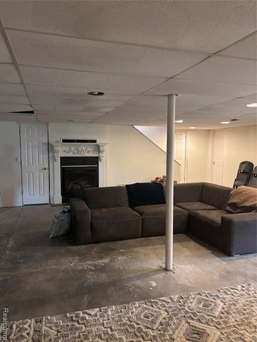 7129 Parkridge Parkway, Swartz Creek, MI 48473