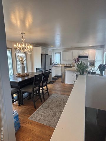 7129 Parkridge Parkway, Swartz Creek, MI 48473