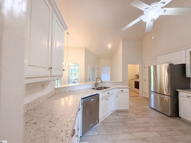 189 Victoria Drive, Inman, SC 29349