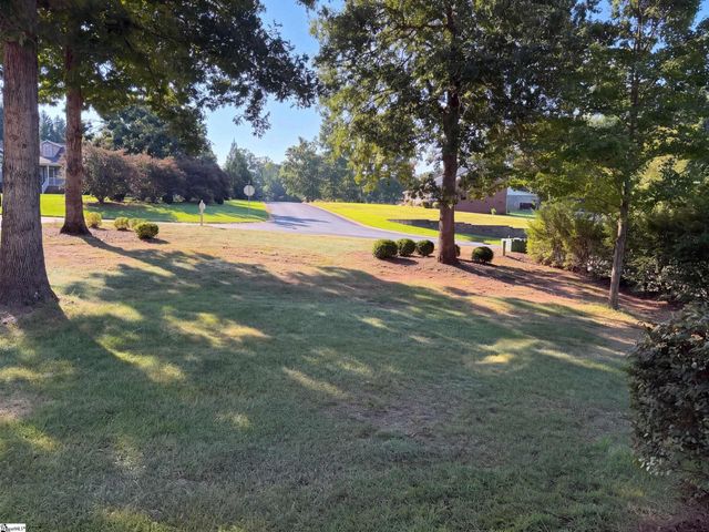 189 Victoria Drive, Inman, SC 29349