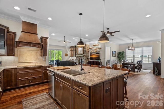15018 Reese Finley Lane, Cornelius, NC 28031