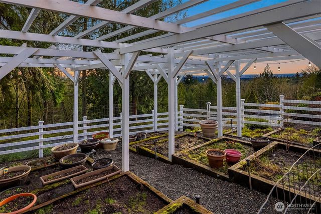 17620 SE 106th Street, Renton, WA 98059