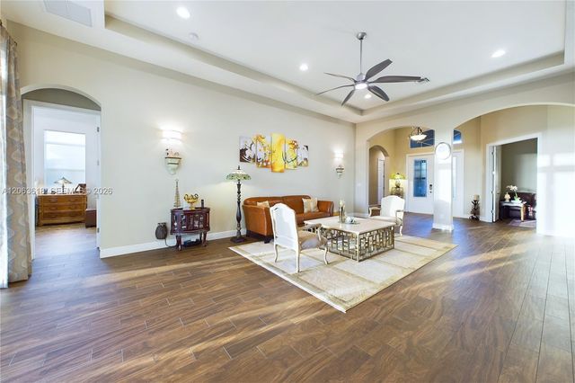 21906 SW Tivolo Way, Port St. Lucie, FL 34986